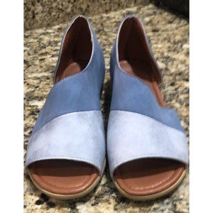 NEW!! Annie Cloth Peep Toe Side-Cut Style Stacked Heel Flats Blue & Gray 39/8.5